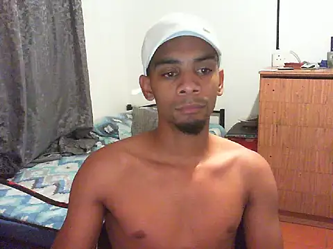 Snapshot of 29YOURZ_28_ chatting on March 2025 06:31:01 PM 29YOURZ 28 online show from March 2025 06:31:01 PM