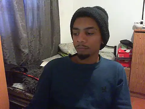 Snapshot of 29YOURZ_28_ chatting on September 2025 06:56:02 AM 29YOURZ 28 online show from September 2025 06:56:02 AM