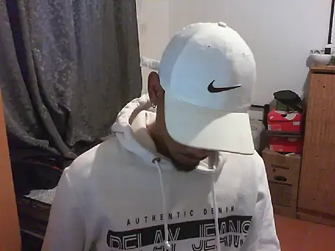 Snapshot of 29YOURZ_28_ chatting on September 2025 03:12:01 PM 29YOURZ 28 online show from September 2025 03:12:01 PM