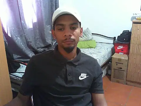 Snapshot of 29YOURZ_28_ chatting on October 2025 01:10:01 PM 29YOURZ 28 online show from October 2025 01:10:01 PM