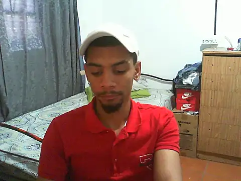 Snapshot of 29YOURZ_28_ chatting on November 2025 09:42:01 AM 29YOURZ 28 online show from November 2025 09:42:01 AM