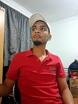 Snapshot of 29YOURZ_28_ chatting on December 2025 07:56:02 PM 29YOURZ 28 online show from December 2025 07:56:02 PM