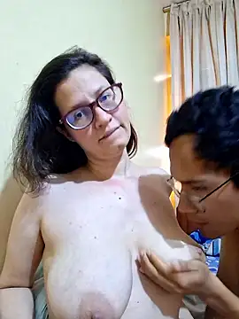 couple orgasm online show from November 2025 07:45:01 PM