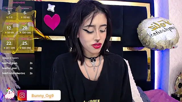 Snapshot of Bunny_O chatting on March 2025 02:30:01 AM Bunny O online show from March 2025 02:30:01 AM