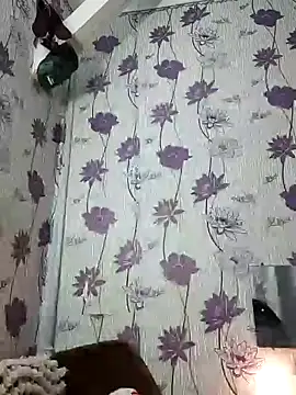 SweetLeila40 online show from February 2025 10:28:02 PM