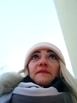 SweetLeila40 online show from February 2025 04:05:02 PM