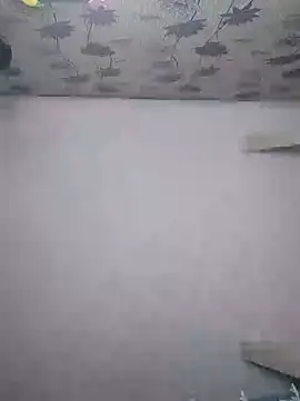 SweetLeila40 online show from September 2025 10:43:01 PM