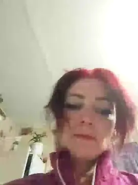 SweetLeila40 online show from May 2026 07:43:01 PM