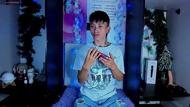 juniior 2311  online show from February 2025 12:22:02 AM