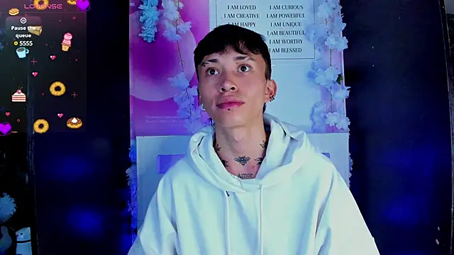 juniior 2311  online show from February 2025 07:28:02 PM