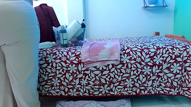 evaleribigtits18 online show from May 2026 12:52:01 AM