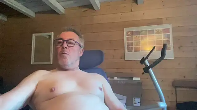 Snapshot of lelohop chatting on March 2025 07:16:01 AM lelohop online show from March 2025 07:16:01 AM