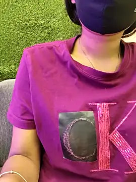 yhona darling online show from May 2026 06:12:02 PM