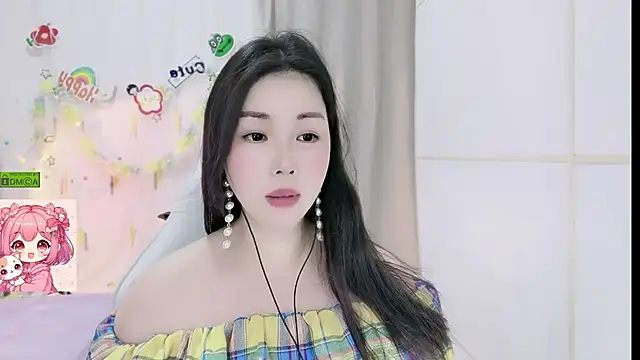 Snapshot of HK_angelchloe chatting on June 2026 12:59:02 AM HK angelchloe online show from June 2026 12:59:02 AM