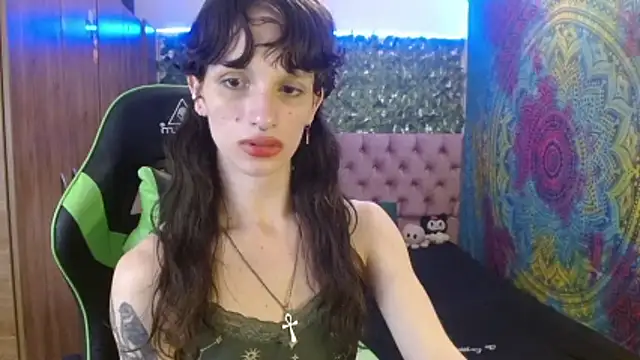 BurningVenus12 online show from May 2026 12:10:01 PM