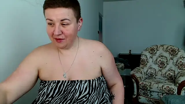 Snapshot of Annet1912 chatting on January 2025 01:10:01 PM Annet1912 online show from January 2025 01:10:01 PM