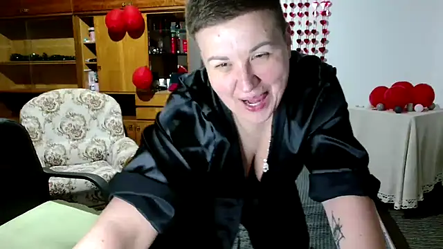 Snapshot of Annet1912 chatting on February 2025 07:05:02 PM Annet1912 online show from February 2025 07:05:02 PM