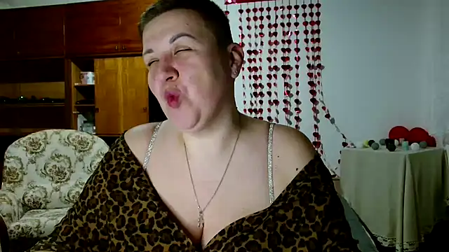 Snapshot of Annet1912 chatting on March 2025 06:40:02 PM Annet1912 online show from March 2025 06:40:02 PM