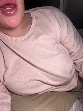 Snapshot of lilylush24 chatting on December 2024 02:40:02 PM lilylush24 online show from December 2024 02:40:02 PM