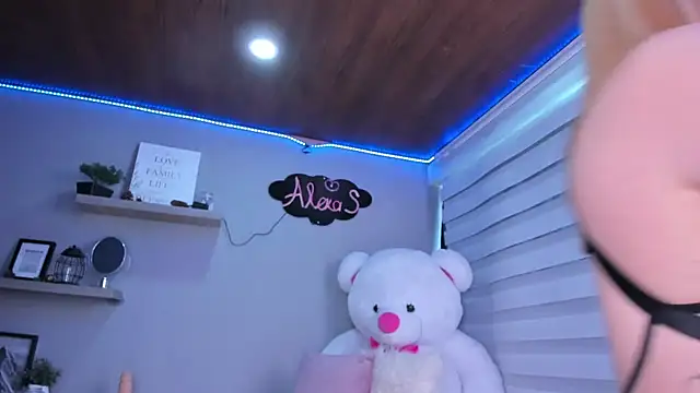 Alexasmith06 online show from January 2025 07:06:02 PM