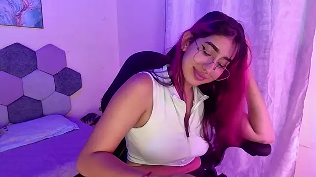 Horny tgn online show from November 2025 09:24:02 PM