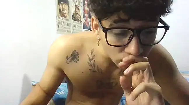 Snapshot of Dillom420 chatting on March 2025 08:02:02 AM Dillom420 online show from March 2025 08:02:02 AM