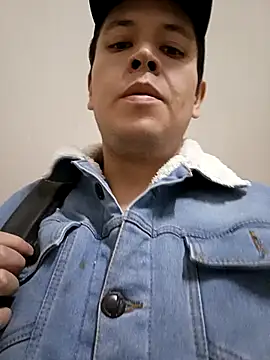 Snapshot of Cghjkkytr chatting on December 2025 09:42:02 PM Cghjkkytr online show from December 2025 09:42:02 PM