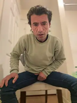 Natural sexy33 online show from March 2025 06:59:02 AM