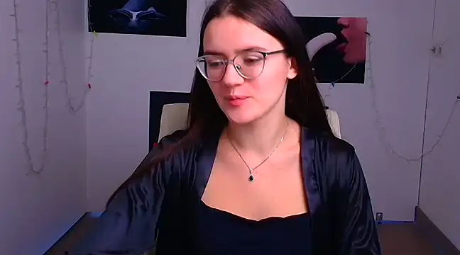 Snapshot of Josephine_jo chatting on December 2024 06:48:02 AM Josephine jo online show from December 2024 06:48:02 AM