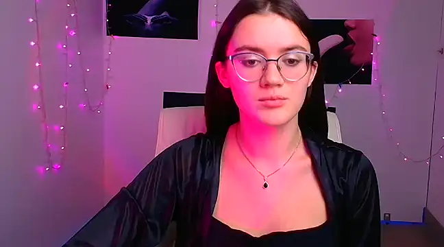 Snapshot of Josephine_jo chatting on December 2024 10:05:02 AM Josephine jo online show from December 2024 10:05:02 AM