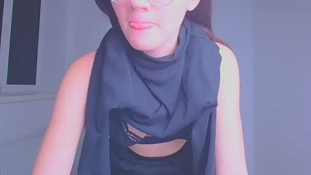 Snapshot of Josephine_jo chatting on January 2025 05:45:02 AM Josephine jo online show from January 2025 05:45:02 AM