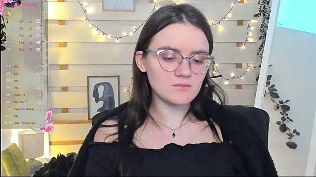 Snapshot of Josephine_jo chatting on November 2025 09:58:01 PM Josephine jo online show from November 2025 09:58:01 PM