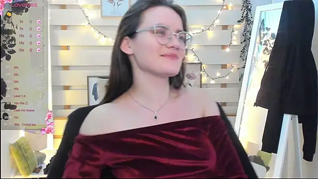 Snapshot of Josephine_jo chatting on December 2025 09:10:02 PM Josephine jo online show from December 2025 09:10:02 PM