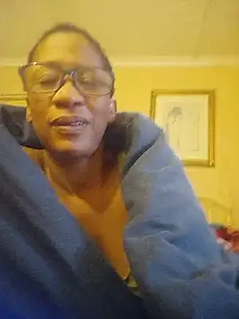Snapshot of bustybillies chatting on July 2026 05:00:02 AM bustybillies online show from July 2026 05:00:02 AM