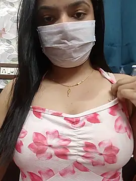 Myloveurvi online show from October 2025 10:49:01 AM