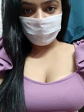 Myloveurvi online show from May 2026 10:30:01 AM