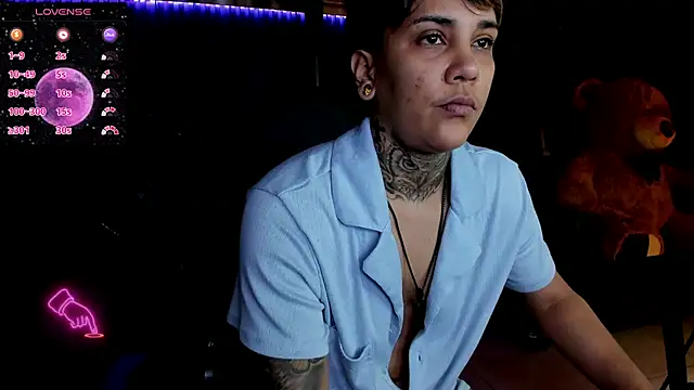 ZhoeStrong online show from March 2025 03:45:02 PM