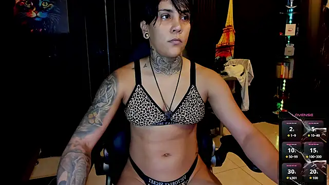 ZhoeStrong online show from October 2025 10:43:02 PM