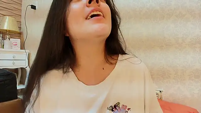 Snapshot of sofiaclauss chatting on September 2025 07:46:02 AM sofiaclauss online show from September 2025 07:46:02 AM