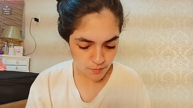 Snapshot of sofiaclauss chatting on September 2025 08:25:01 PM sofiaclauss online show from September 2025 08:25:01 PM