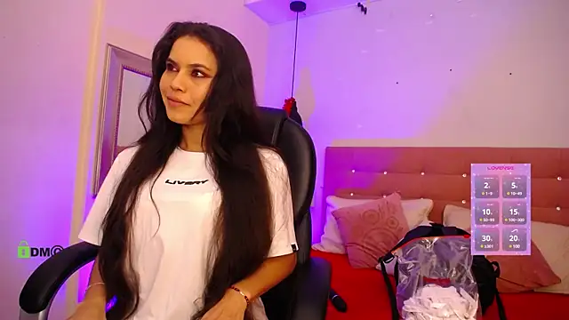 Snapshot of natasha__jackson chatting on March 2025 01:26:02 PM natasha jackson online show from March 2025 01:26:02 PM