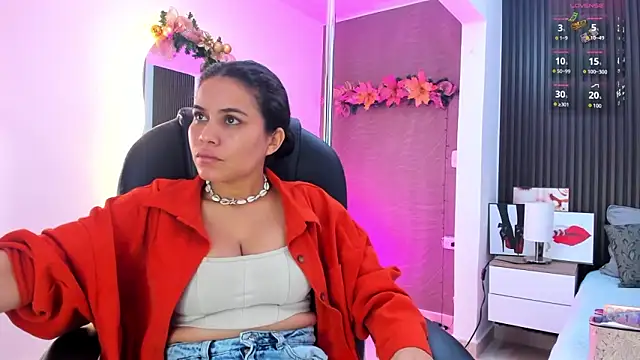 Snapshot of natasha__jackson chatting on December 2025 12:25:01 PM natasha jackson online show from December 2025 12:25:01 PM