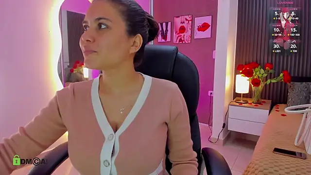 Snapshot of natasha__jackson chatting on March 2026 12:01:01 PM natasha jackson online show from March 2026 12:01:01 PM