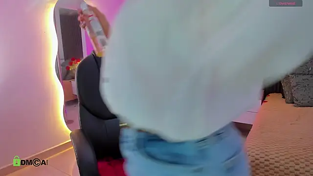 Snapshot of natasha__jackson chatting on March 2026 12:01:02 PM natasha jackson online show from March 2026 12:01:02 PM