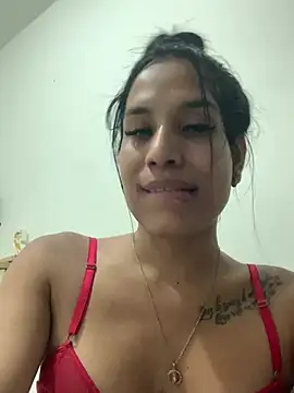 Snapshot of Emiily_Miller chatting on December 2024 04:34:01 AM Emiily Miller online show from December 2024 04:34:01 AM