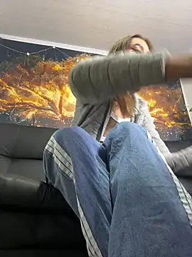 Nikol Rang   online show from February 2025 04:05:02 AM