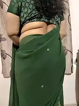 bhuvana555 online show from December 2024 09:00:02 PM