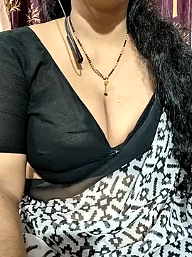 bhuvana555 online show from March 2025 06:18:01 PM