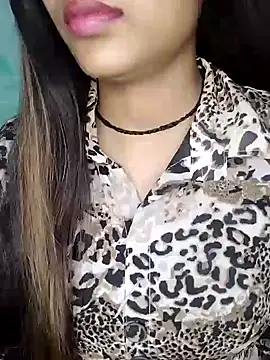 Sreya213 online show from January 2025 03:41:01 PM