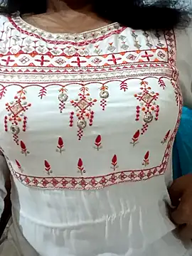 Rina777o online show from October 2025 03:43:01 PM